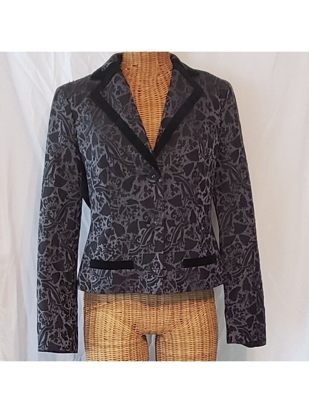 Ladies SIGRID OLSEN Short Silk Blend Jacket w/Black Velvet Trim - 10